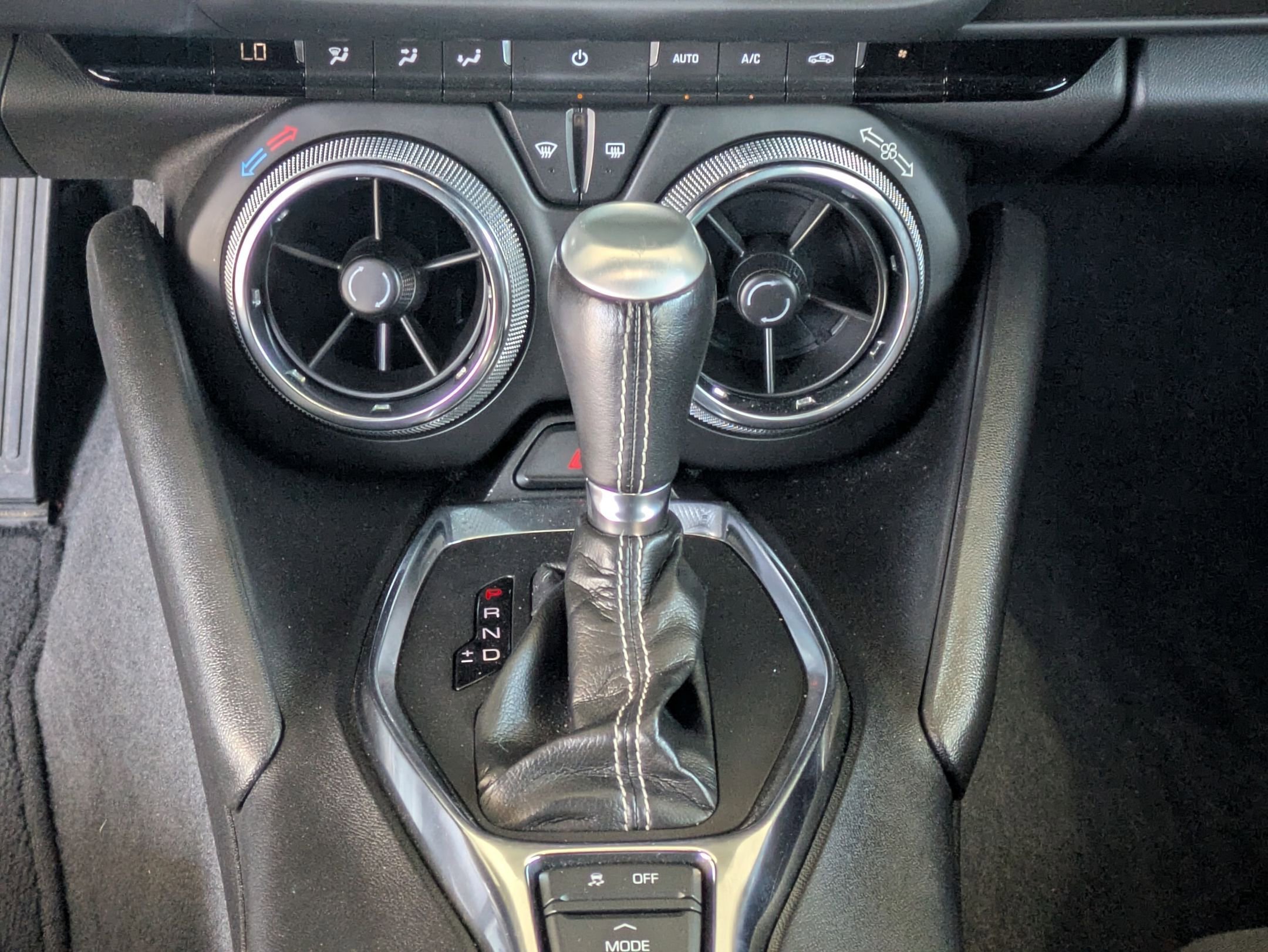 Used 2022 Chevrolet Camaro LT image 28