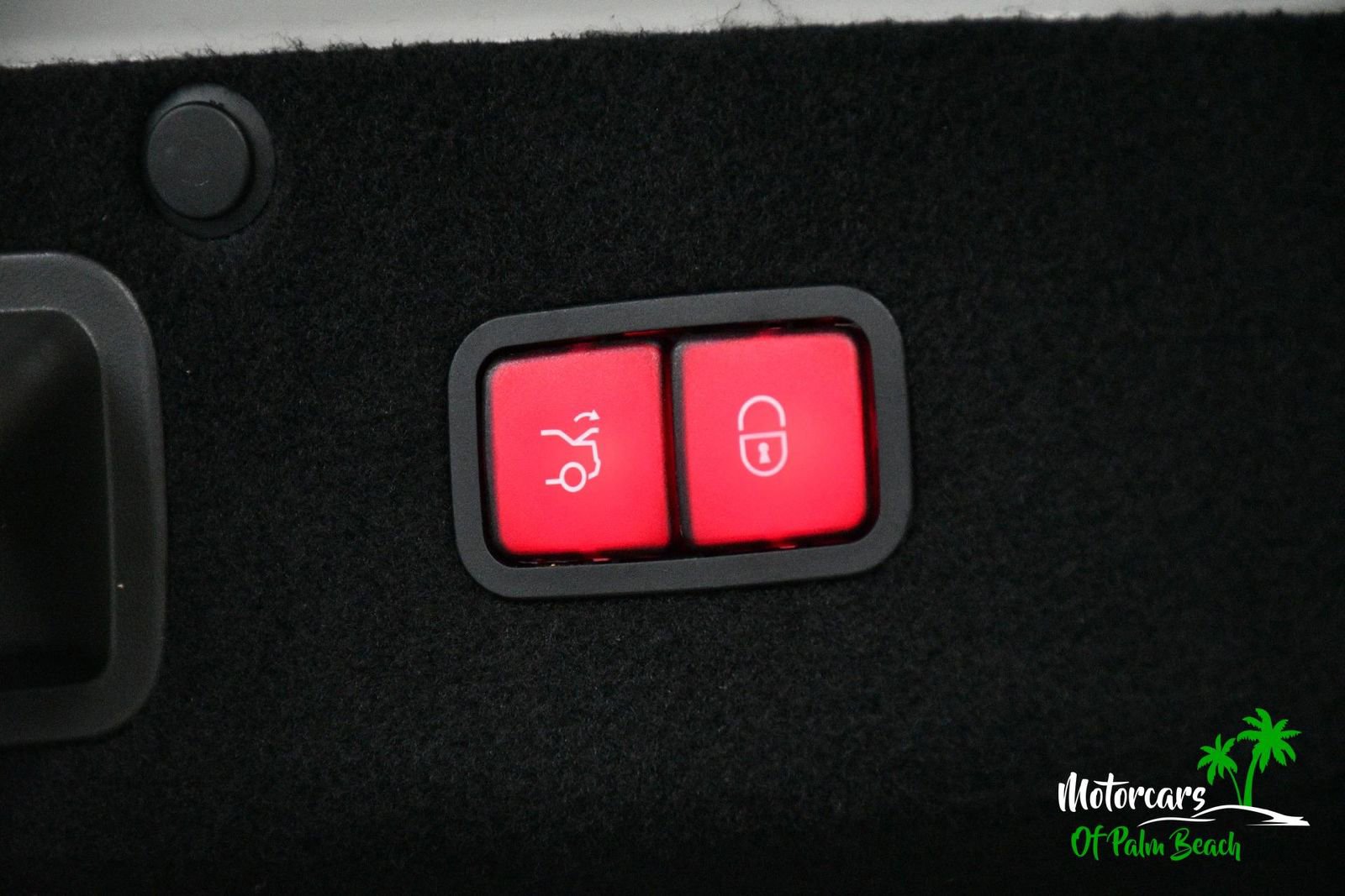 Used 2019 Mercedes-Benz S 560 Sedan image 18