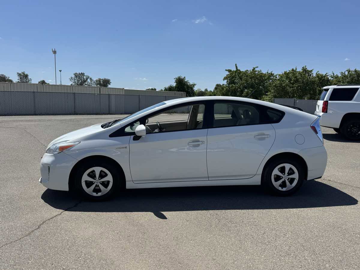 Used 2013 Toyota Prius Four FWD image 6
