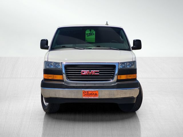 Used 2020 GMC Savana 2500 w/ Driver Convenience Package RWD image 2