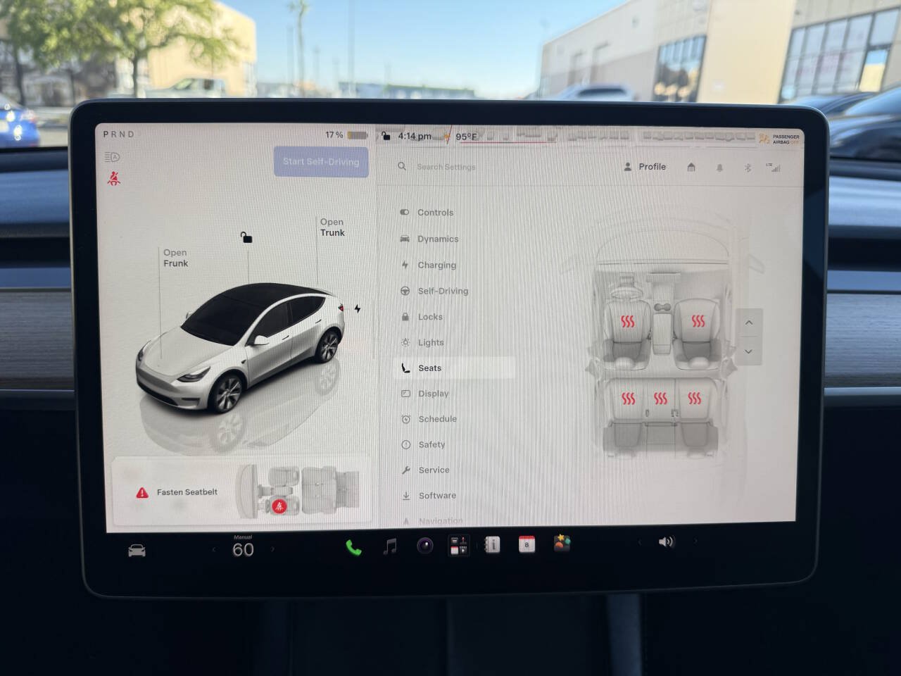 Used 2022 Tesla Model Y Long Range AWD/4WD image 16