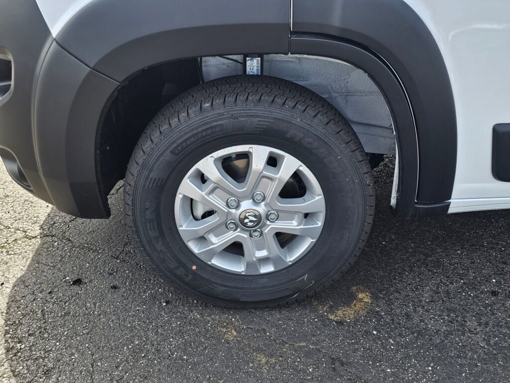 New 2025 RAM ProMaster 3500 w/ Quick Order Package 22G SLT image 10