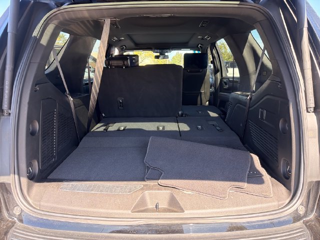 Used 2021 Chevrolet Tahoe RST w/ Rear Media and Nav Package AWD/4WD image 24