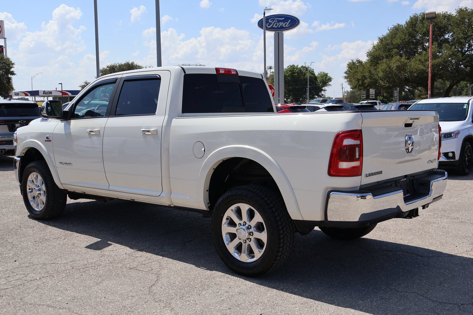 Used 2022 RAM 2500 Laramie AWD/4WD image 12