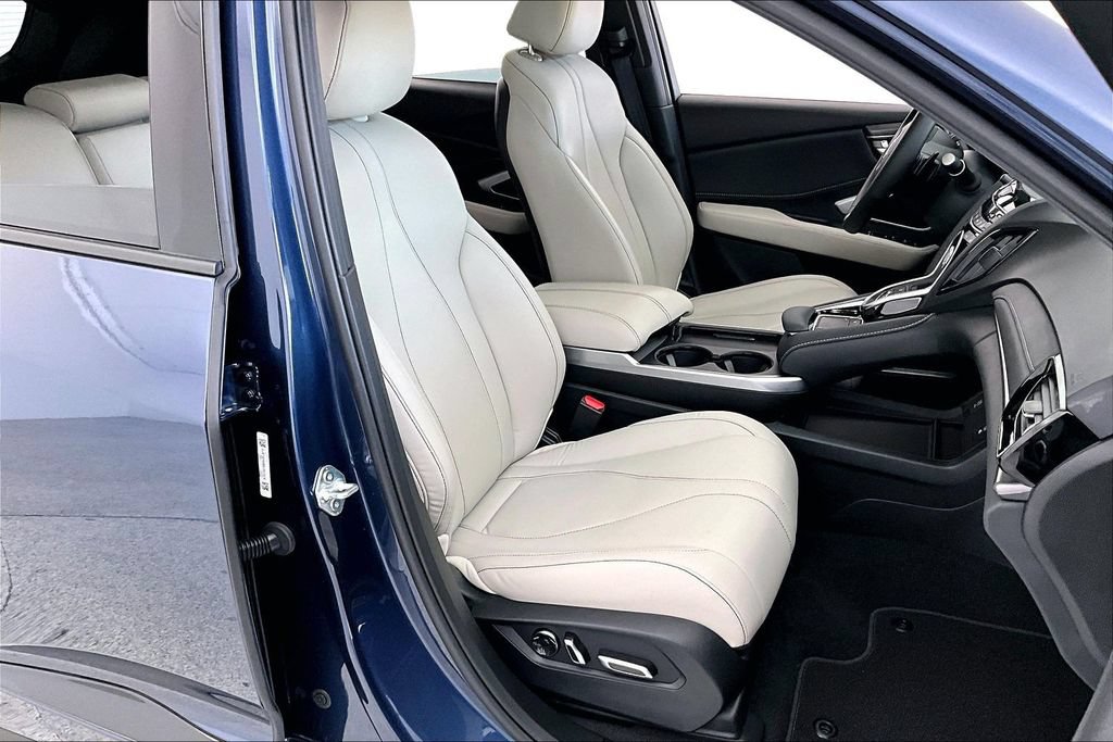 Certified 2025 Acura RDX SH-AWD image 9