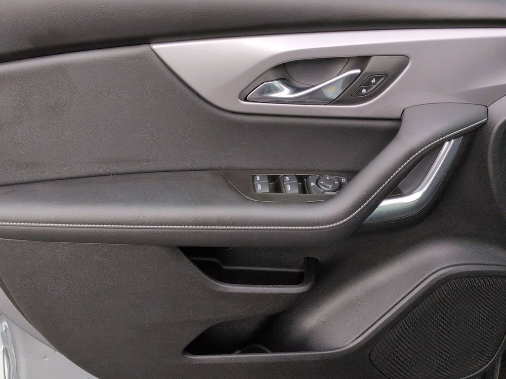 Used 2024 Chevrolet Blazer LT w/ Driver Confidence Package image 32