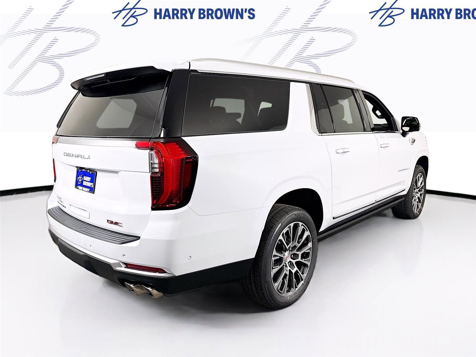 New 2026 GMC Yukon XL Denali w/ Sun & Power Step Package AWD/4WD image 34