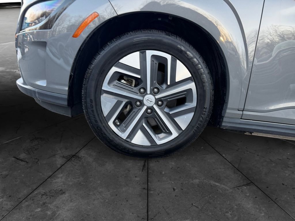 Used 2022 Hyundai Kona SEL image 14