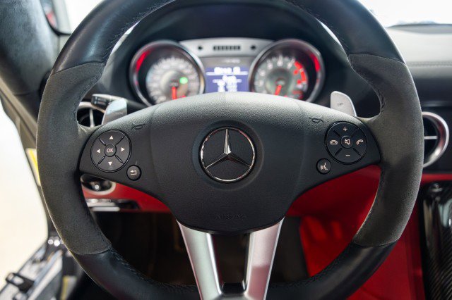 Used 2012 Mercedes-Benz SLS AMG Coupe image 41