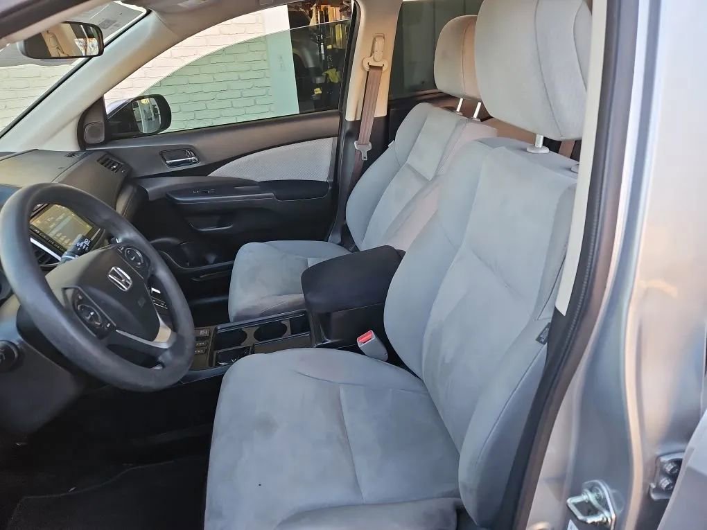 Used 2015 Honda CR-V EX image 16