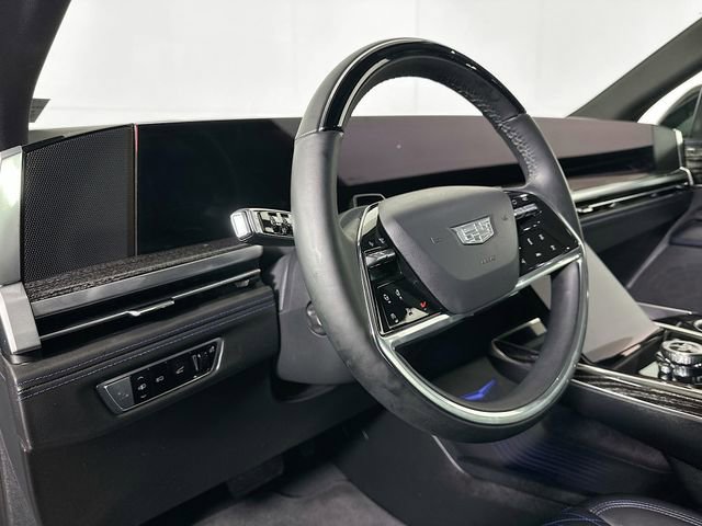 New 2025 Cadillac Escalade IQ Luxury 1 w/ Smart Trailering package AWD/4WD image 6