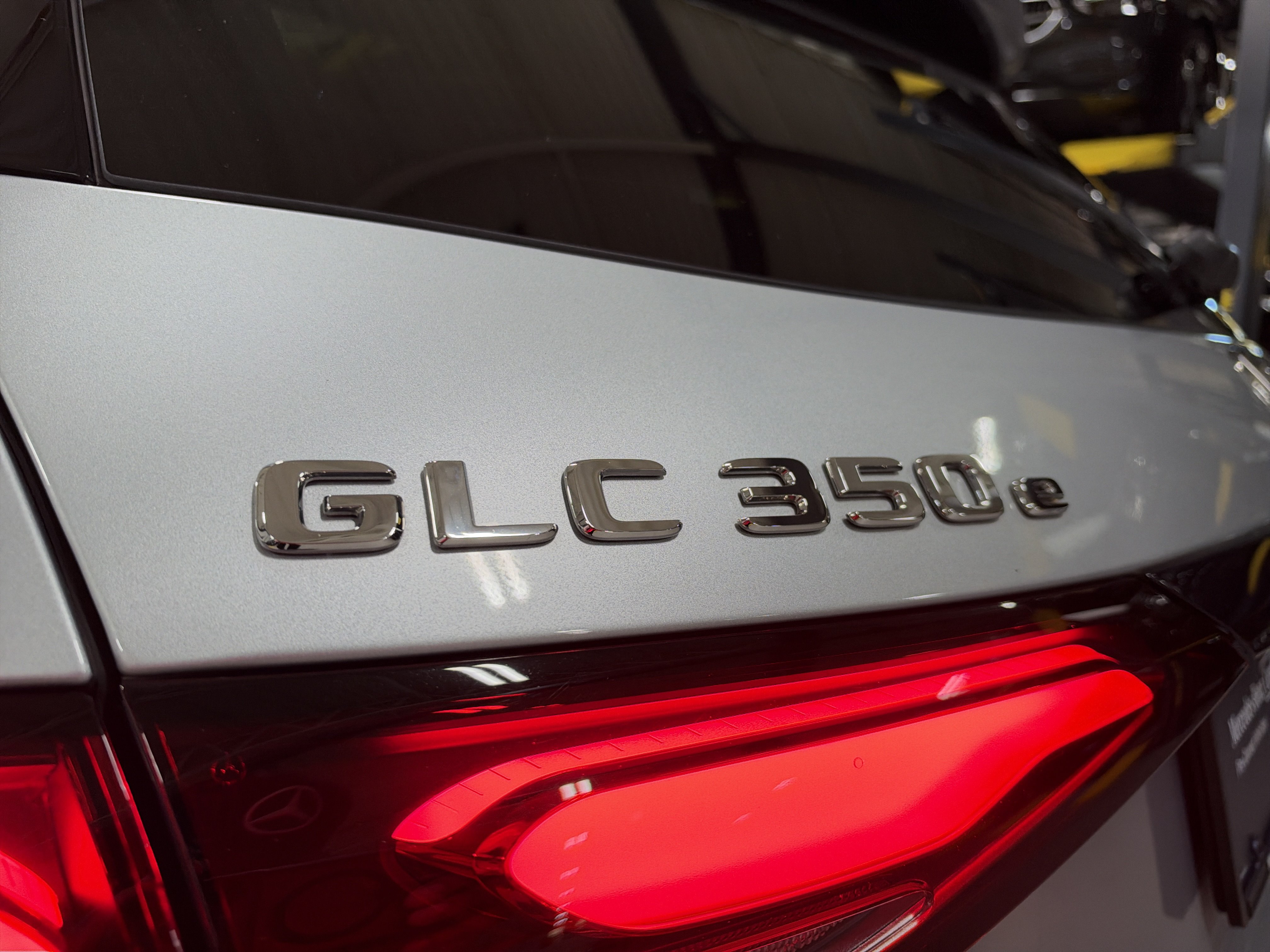 Certified 2025 Mercedes-Benz GLC 350e 4MATIC image 12
