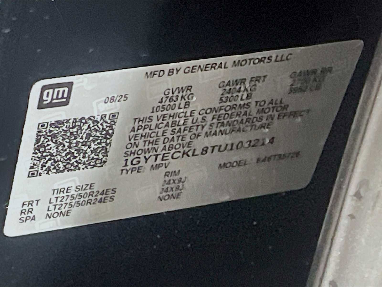 New 2026 Cadillac Escalade IQ Luxury 1 w/ LPO, Floor Liner Package image 6