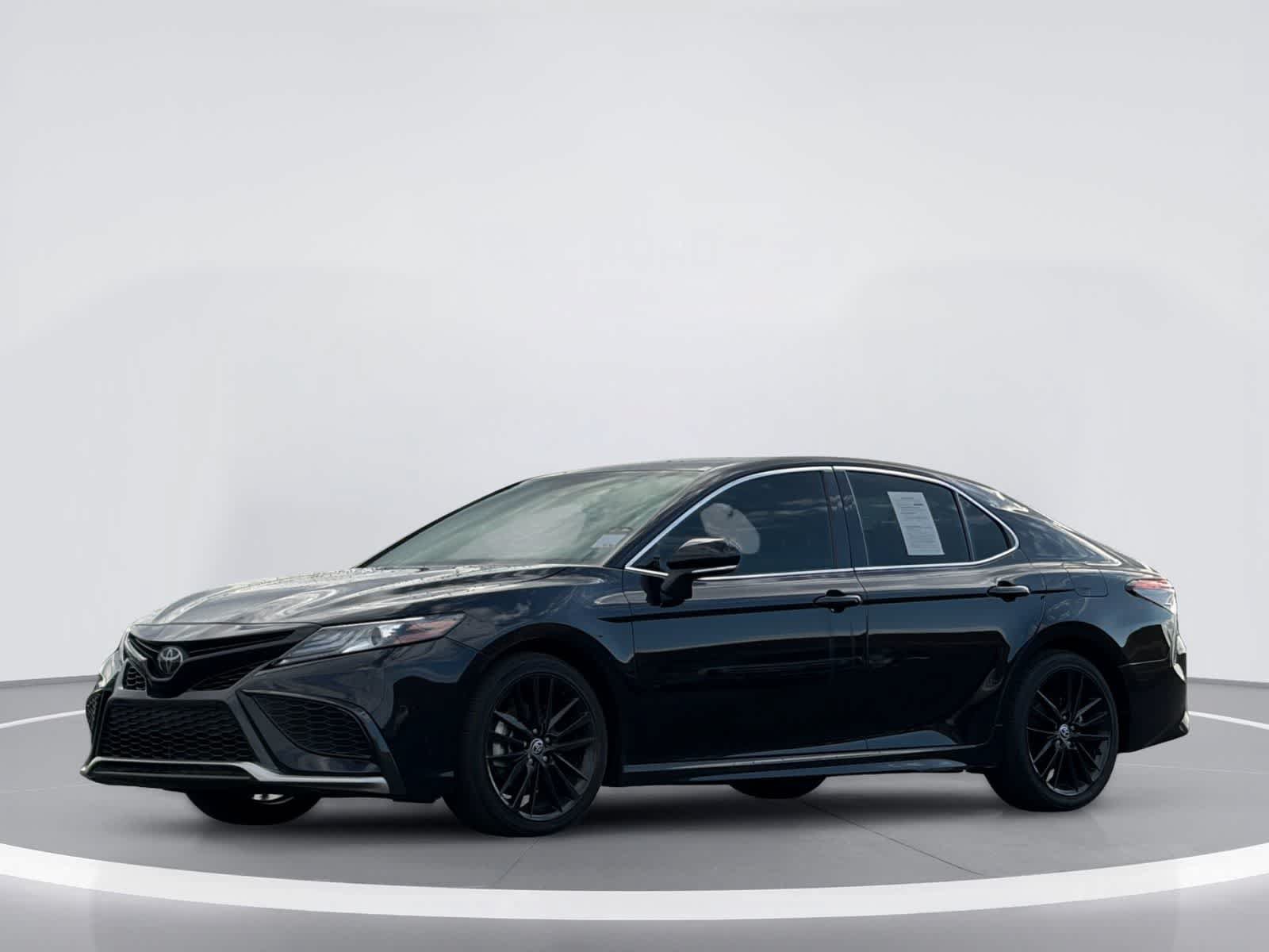 Used 2024 Toyota Camry XSE AWD/4WD image 2