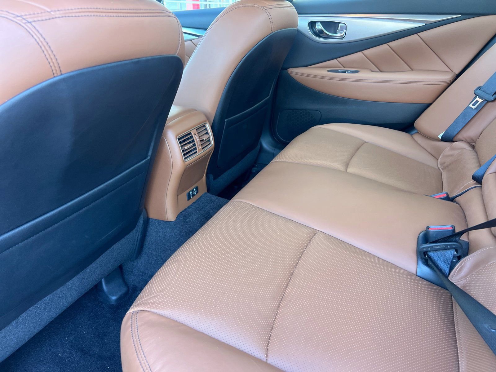 Used 2024 INFINITI Q50 Luxe w/ Cargo Package image 12