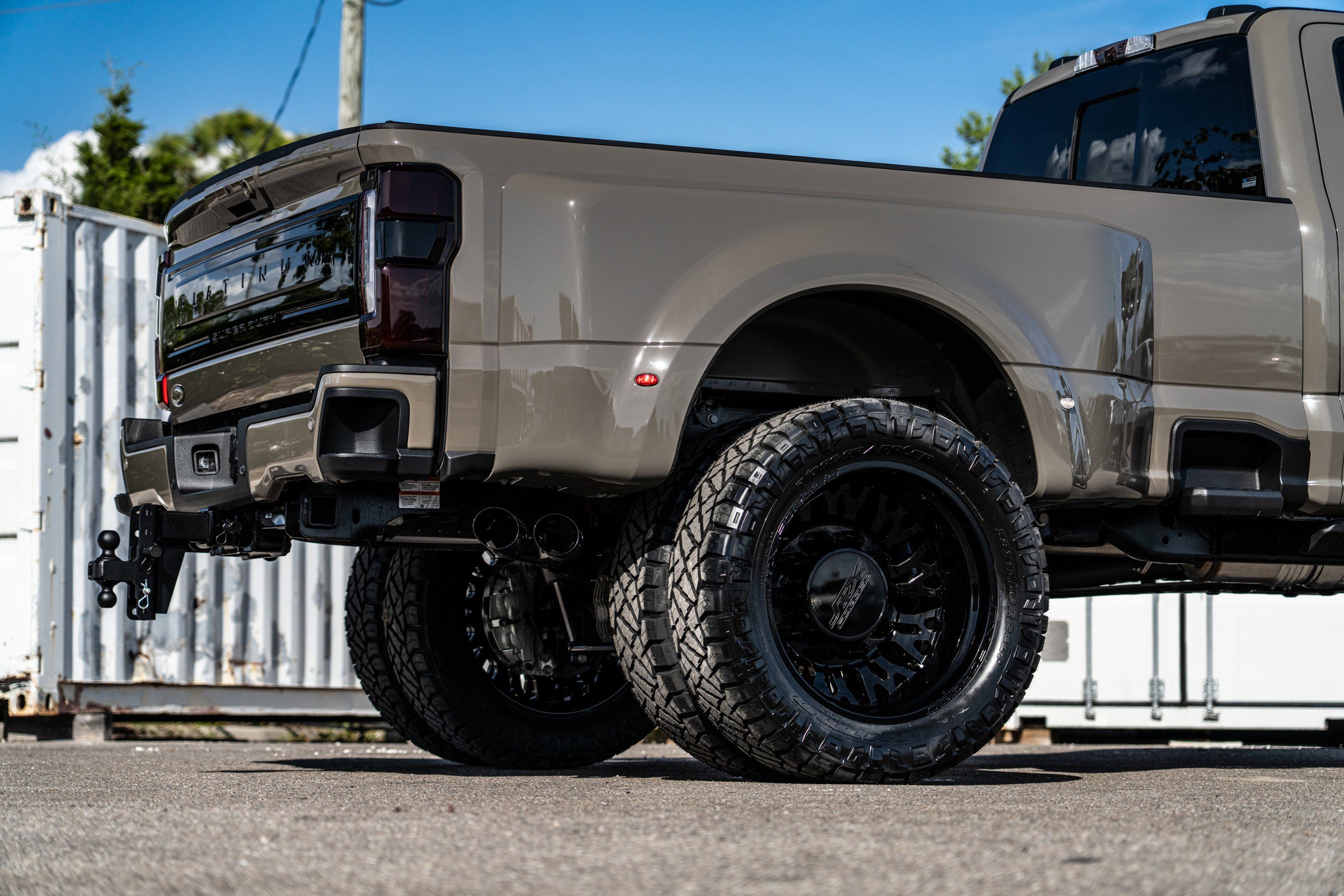 New 2026 Ford F450 Platinum w/ Platinum Plus Package AWD/4WD image 58