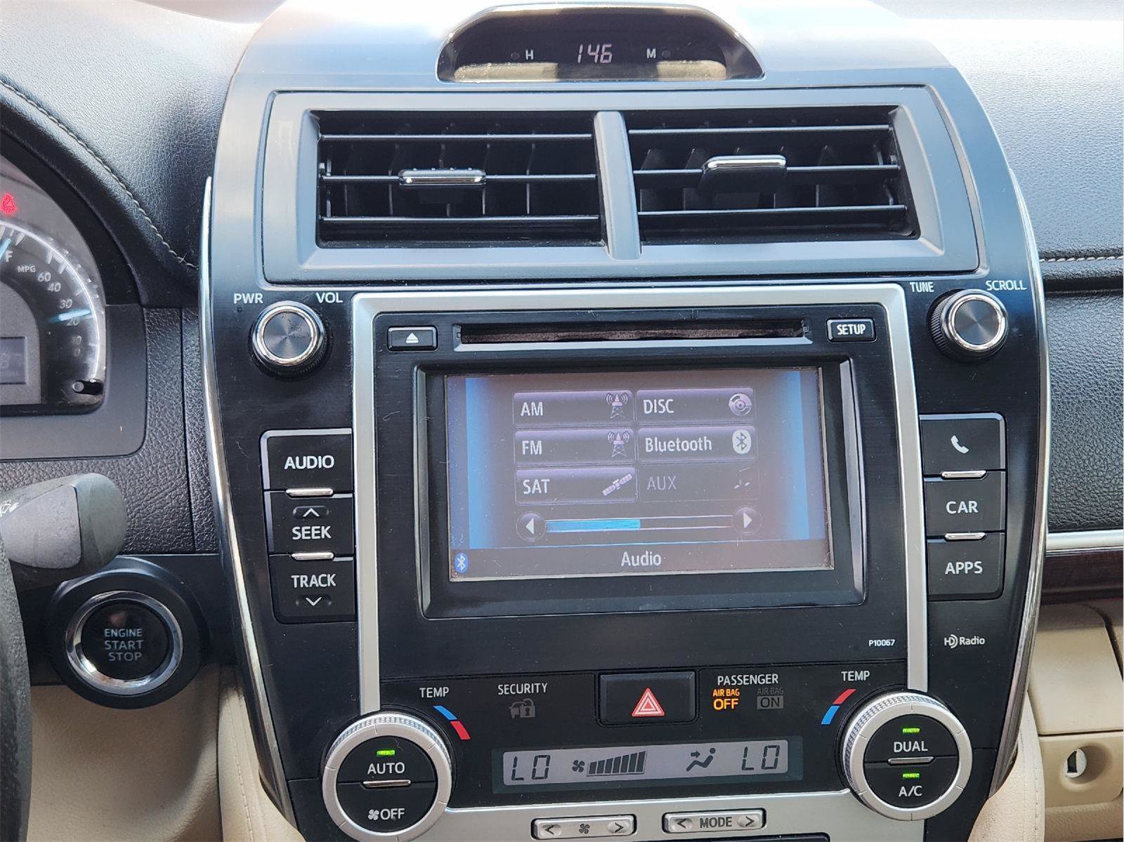 Used 2012 Toyota Camry XLE FWD image 18