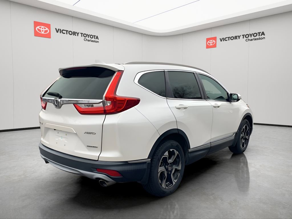 Used 2018 Honda CR-V Touring image 6