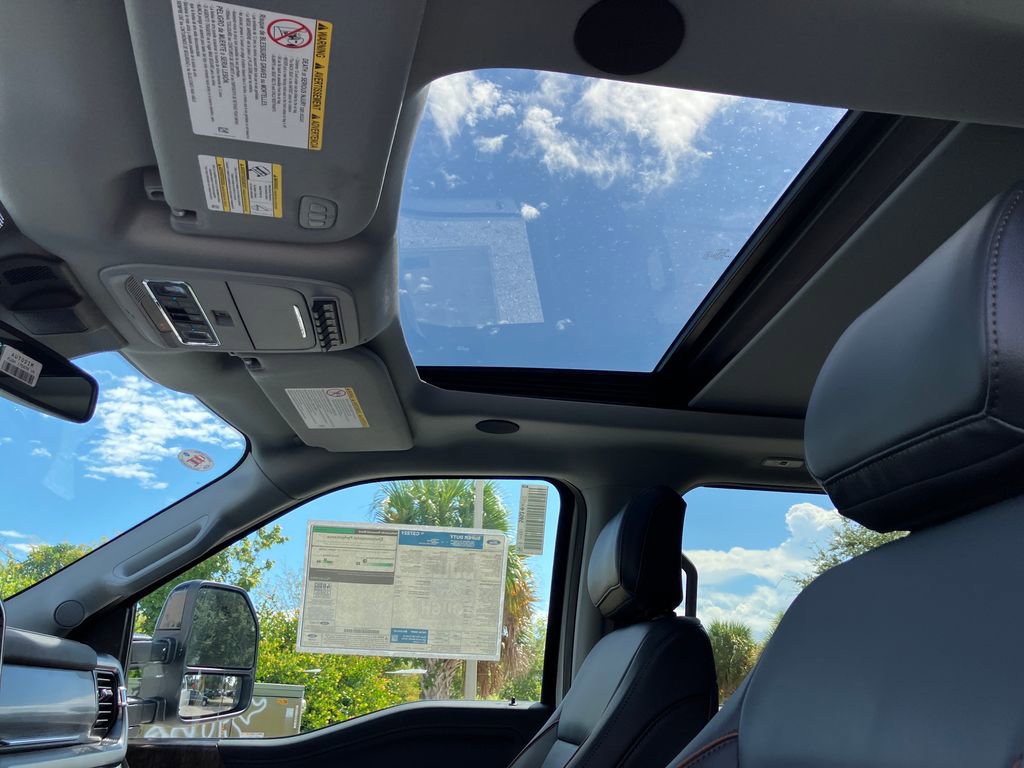 New 2026 Ford F250 Lariat w/ Black Appearance Package image 33