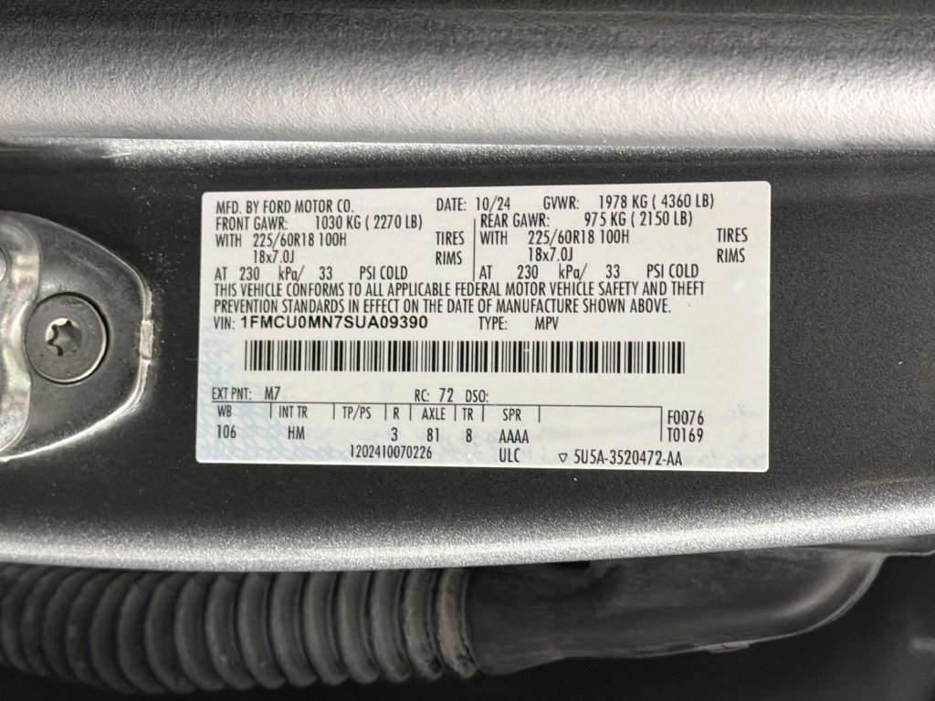 Used 2025 Ford Escape ST-Line FWD image 29