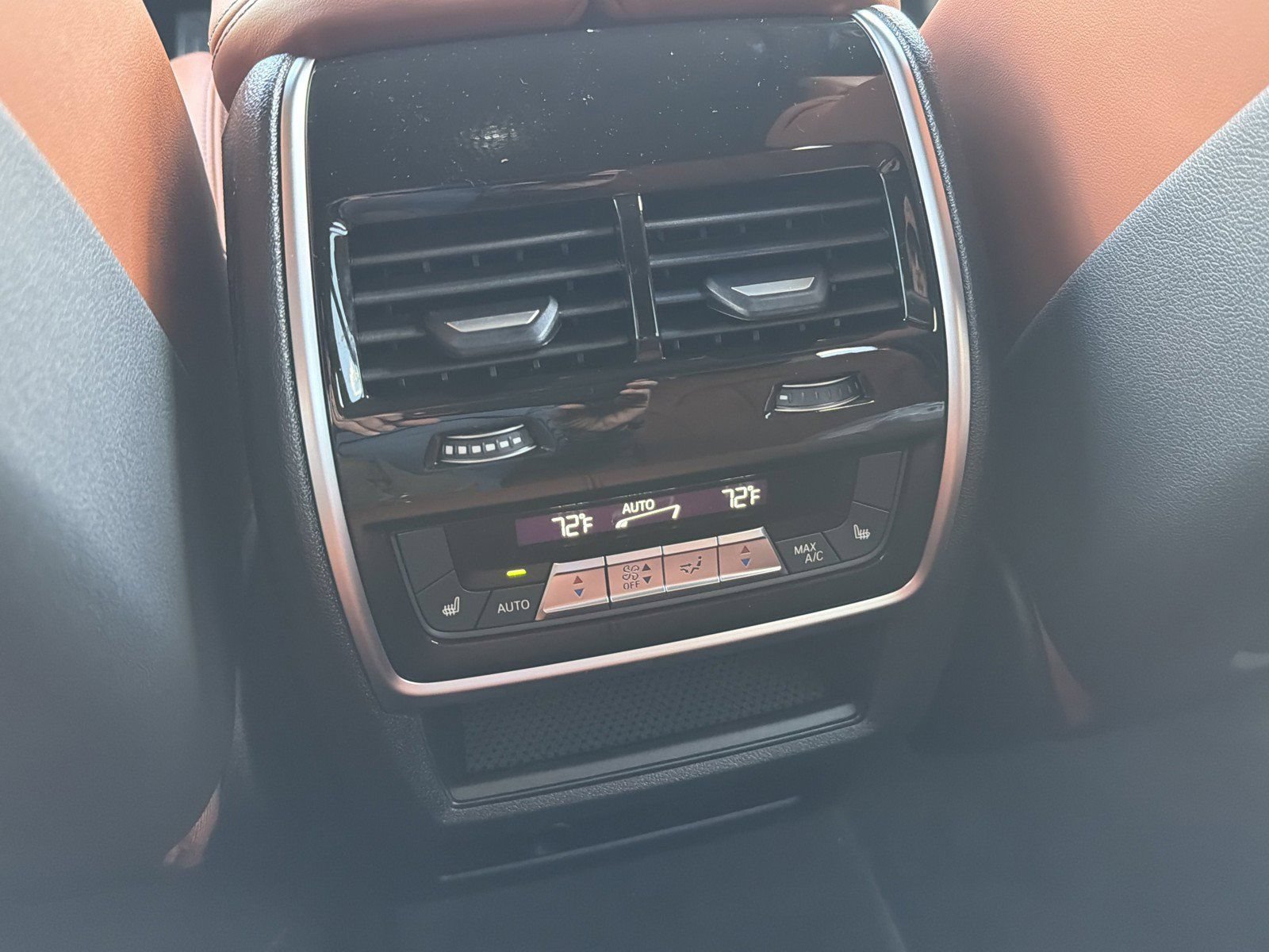 New 2026 BMW X5 M60i AWD/4WD image 18