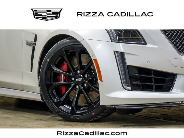 Certified 2018 Cadillac CTS V w/ Luxury Package image 3