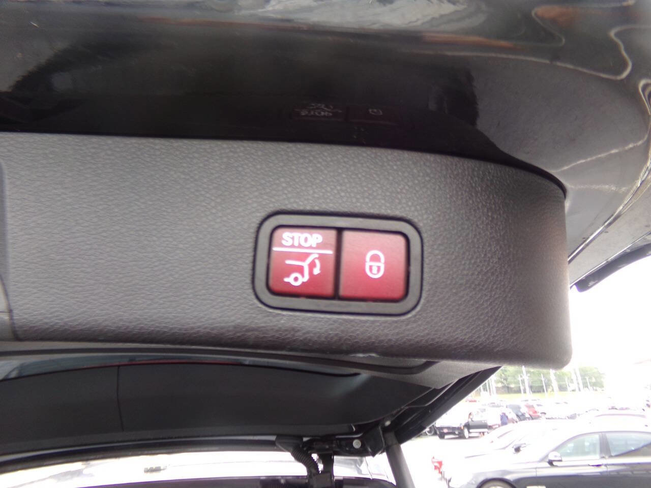 Used 2018 Mercedes-Benz GLS 63 AMG 4MATIC w/ AMG Night Styling Package image 27