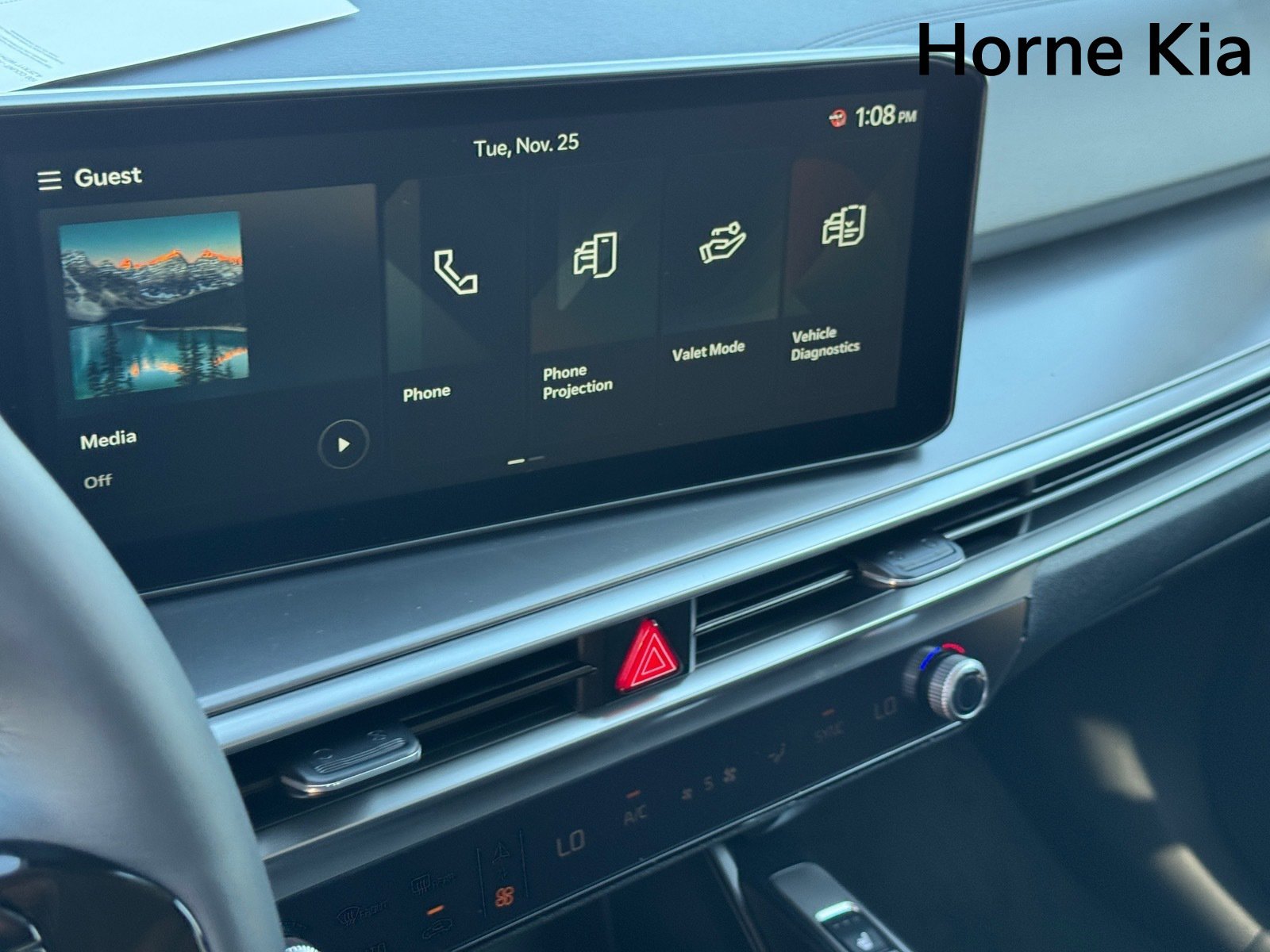 New 2026 Kia Sorento S w/ S Panoramic Sunroof Package image 16