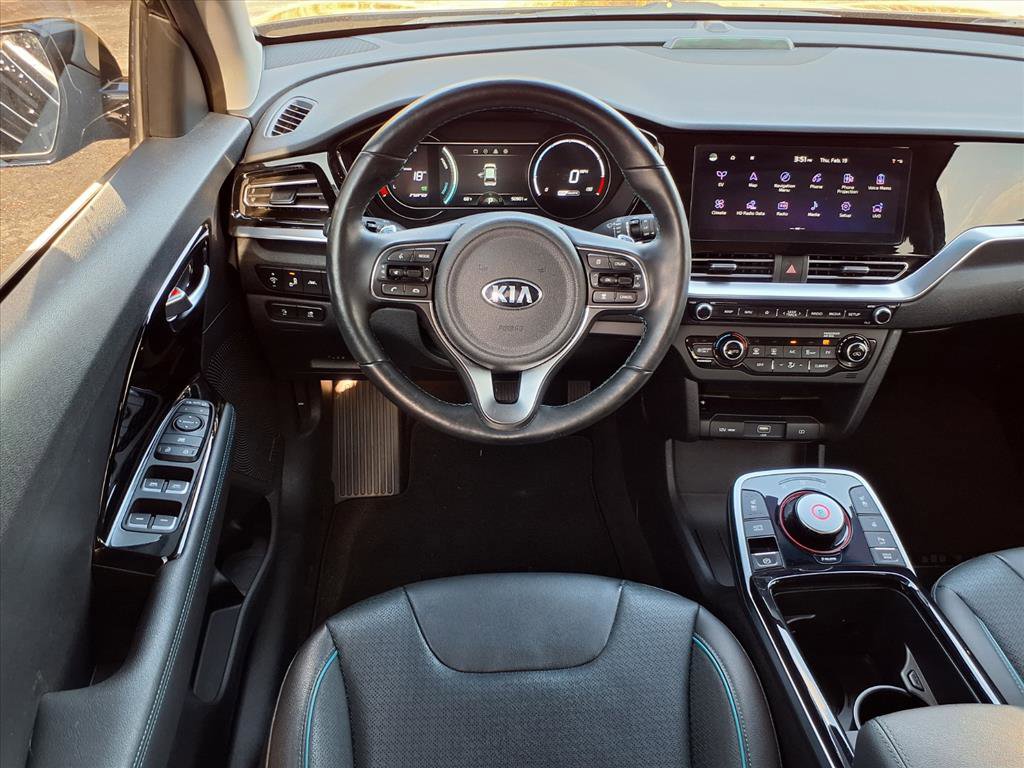 Used 2021 Kia Niro EX Premium w/ Cold Weather Package image 13