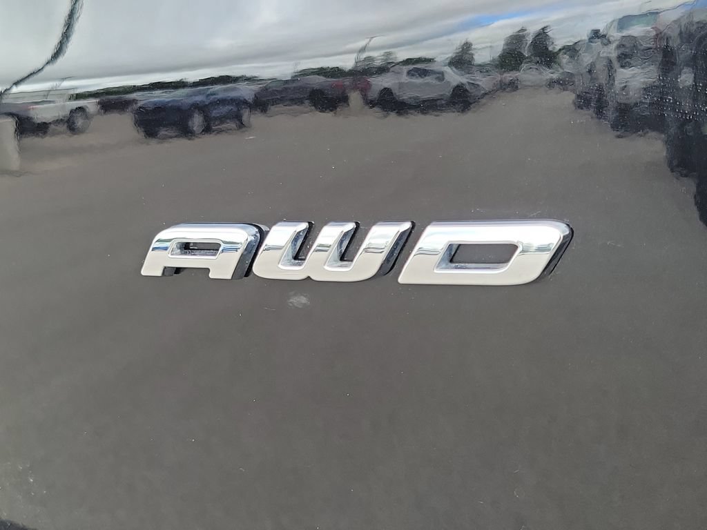 Used 2024 Ford Edge SEL w/ Convenience Package AWD/4WD image 6