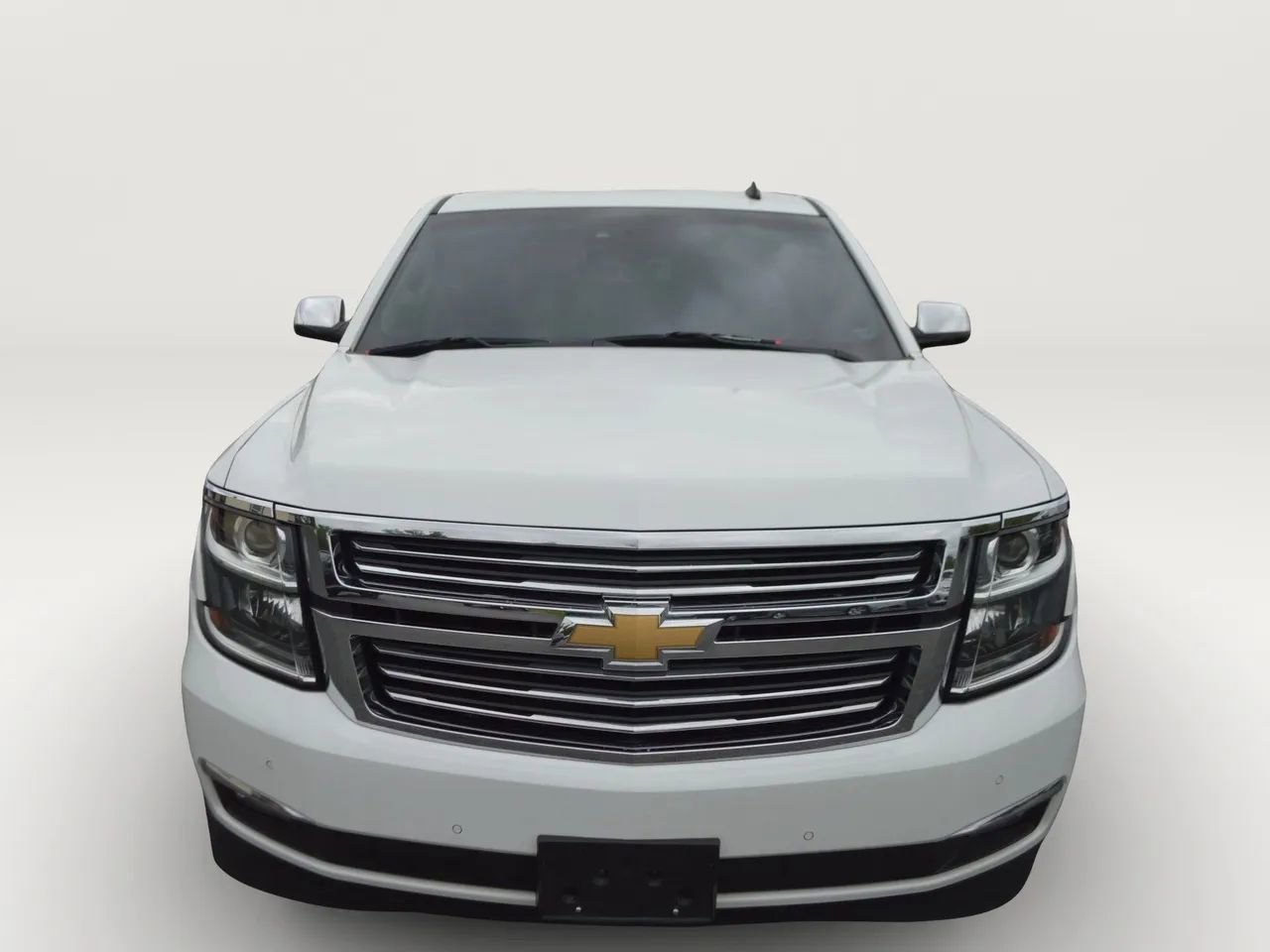 Used 2015 Chevrolet Suburban LTZ AWD/4WD image 2