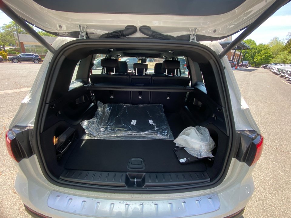 New 2026 Mercedes-Benz GLB 35 AMG 4MATIC image 15