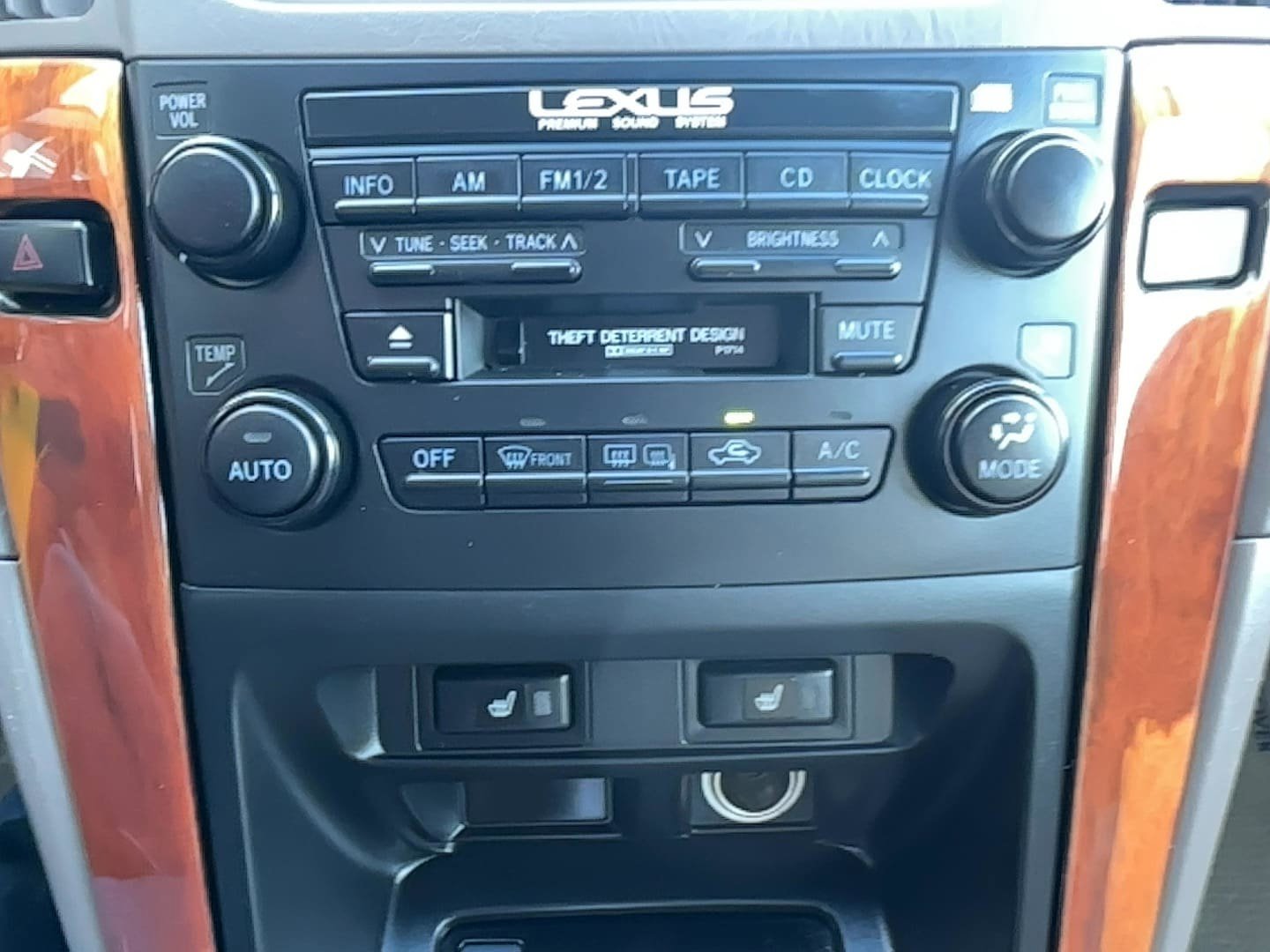 Used 2000 Lexus RX 300 4WD image 9