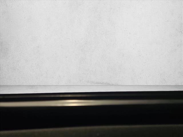 Used 2021 Chevrolet Silverado 1500 High Country w/ Technology Package image 15