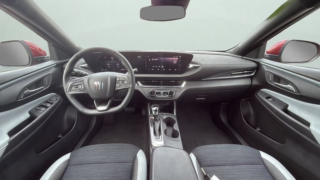 Used 2025 Buick Envista Preferred w/ Convenience I Package FWD image 10