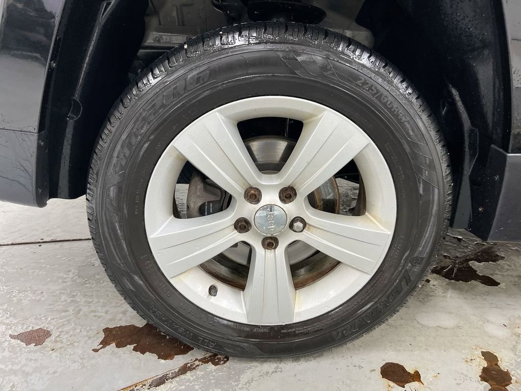 Used 2016 Jeep Patriot Latitude image 24