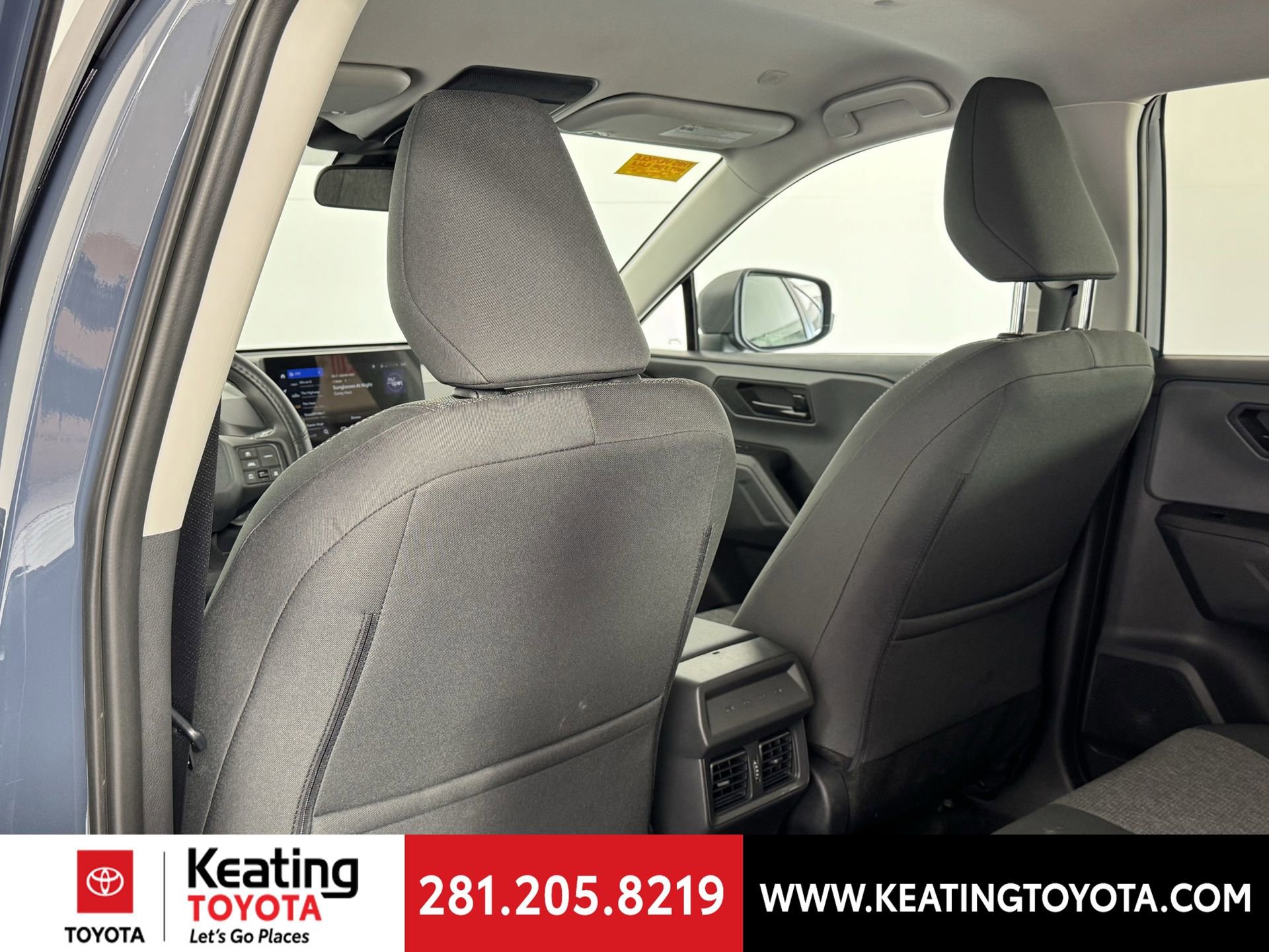 Used 2026 Toyota RAV4 LE AWD/4WD image 16