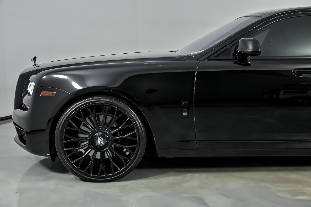 Used 2020 Rolls-Royce Ghost RWD image 7
