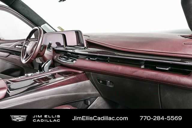 Used 2023 Cadillac Escalade Sport Platinum image 25