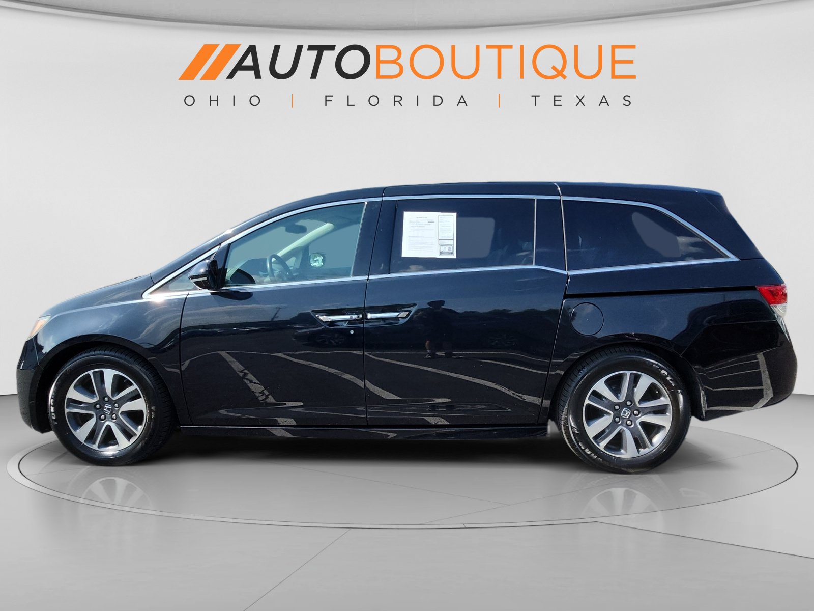 Used 2016 Honda Odyssey Touring image 2