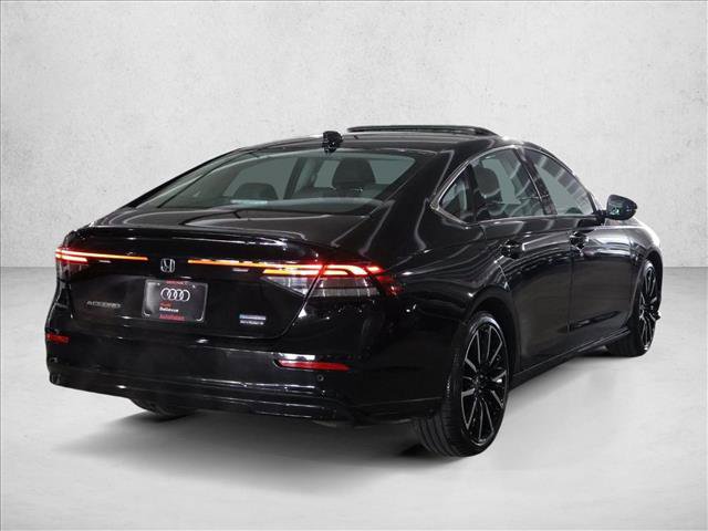 Used 2023 Honda Accord Touring image 5