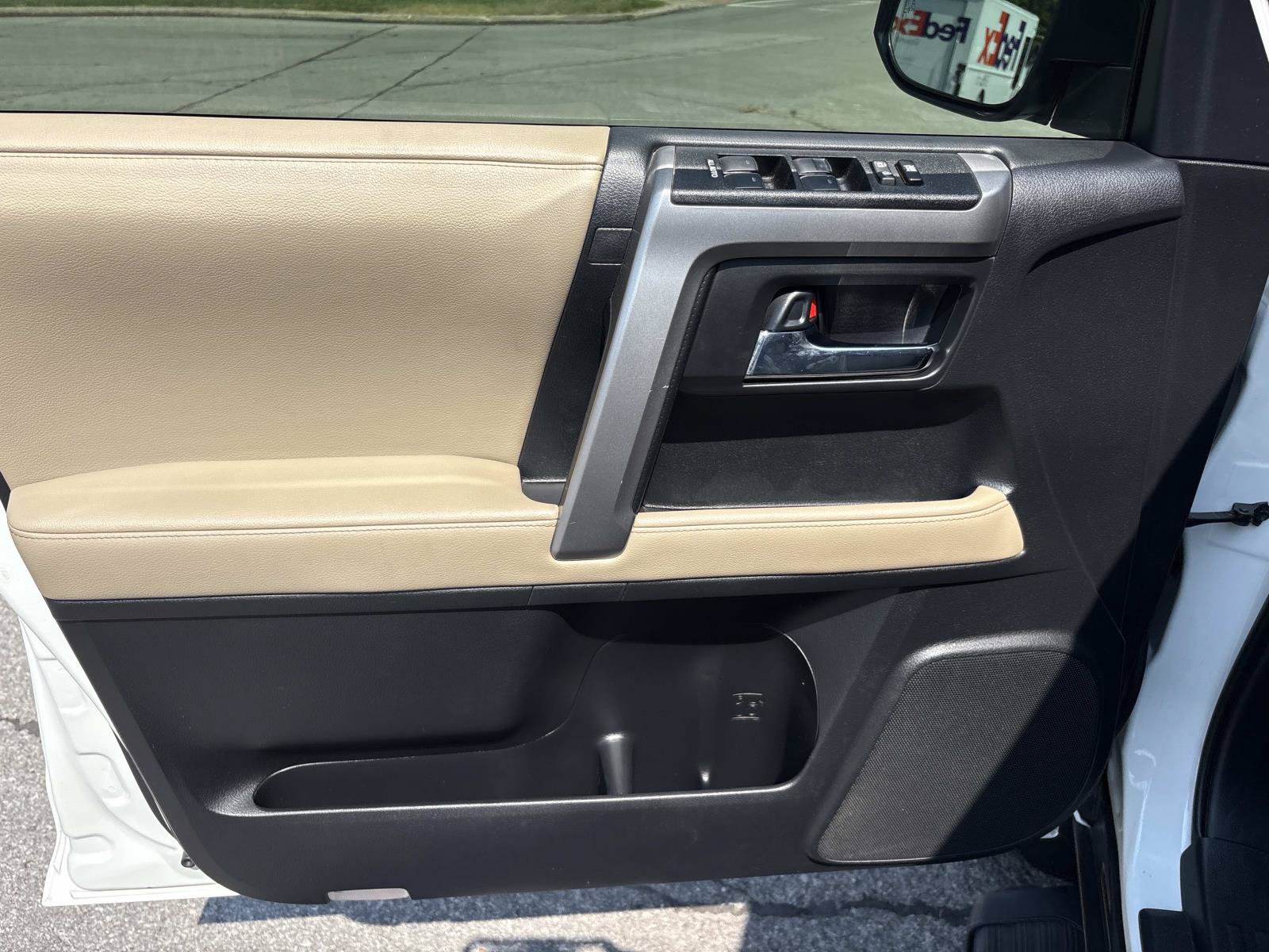 Used 2023 Toyota 4Runner SR5 Premium w/ Moonroof Package AWD/4WD image 12