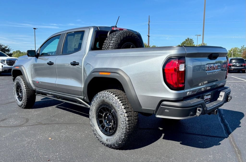 Used 2025 GMC Canyon AT4 w/ AT4X AEV Edition AWD/4WD image 5