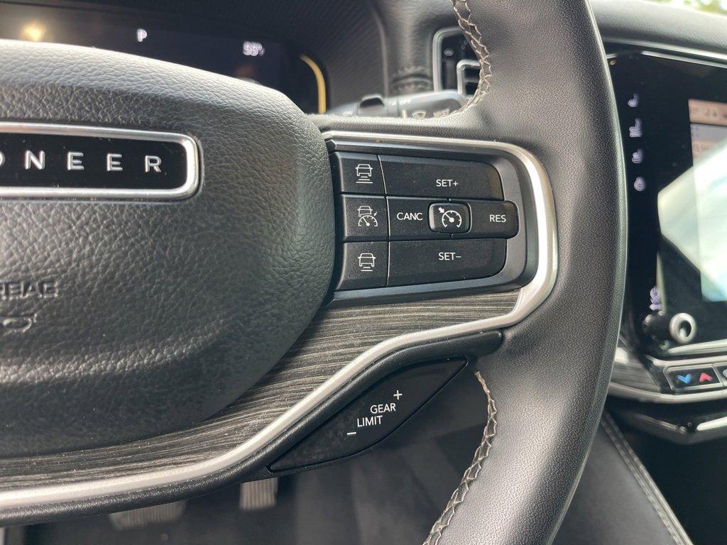 Used 2022 Jeep Wagoneer Series III image 17