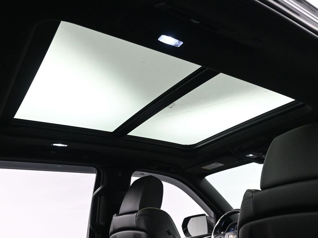 Used 2022 Cadillac Escalade Sport w/ Touring Package image 21