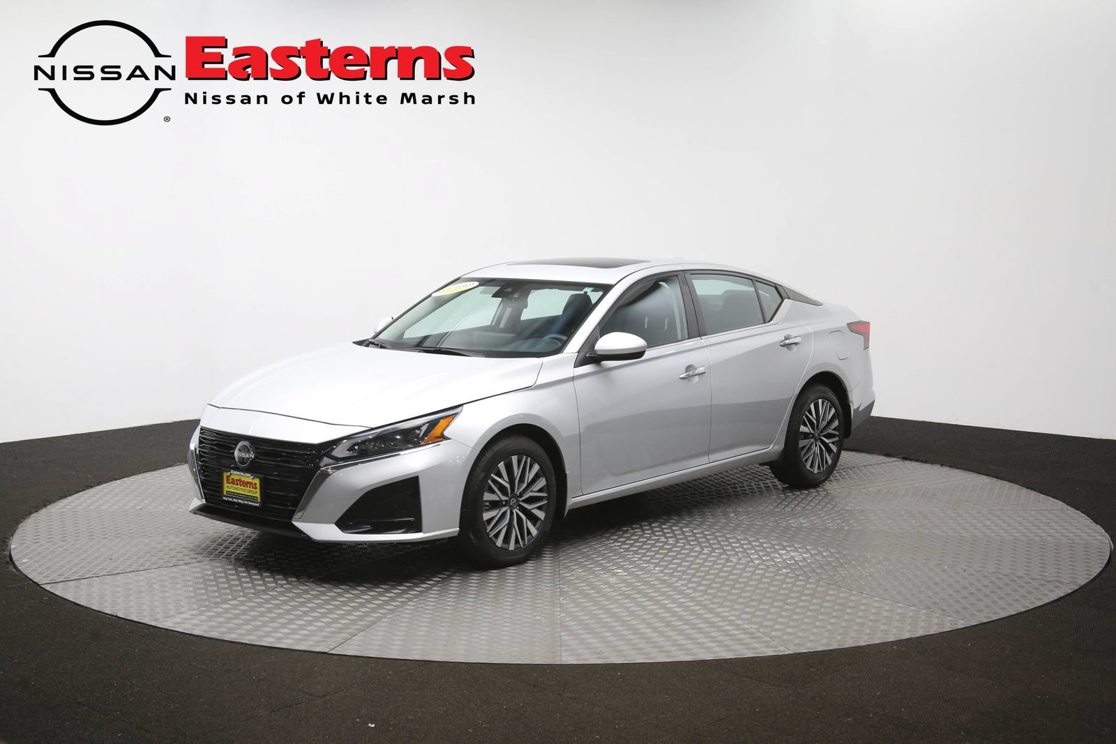 Used 2023 Nissan Altima 2.5 SV w/ SV Premium Package AWD/4WD image 57