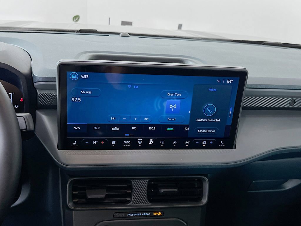 New 2025 Ford Maverick XLT w/ XLT Luxury Package image 21