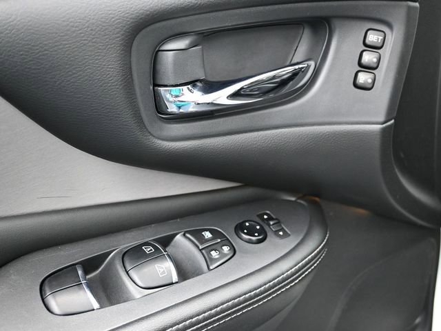 Used 2023 Nissan Murano SL AWD/4WD image 20