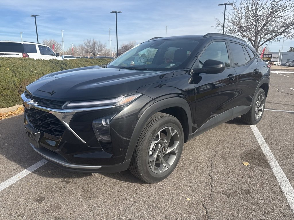 Certified 2025 Chevrolet Trax LT image 7