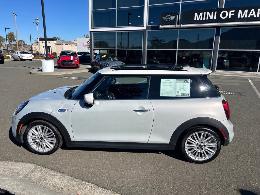 Used 2021 MINI Cooper S w/ Premium Package FWD image 2